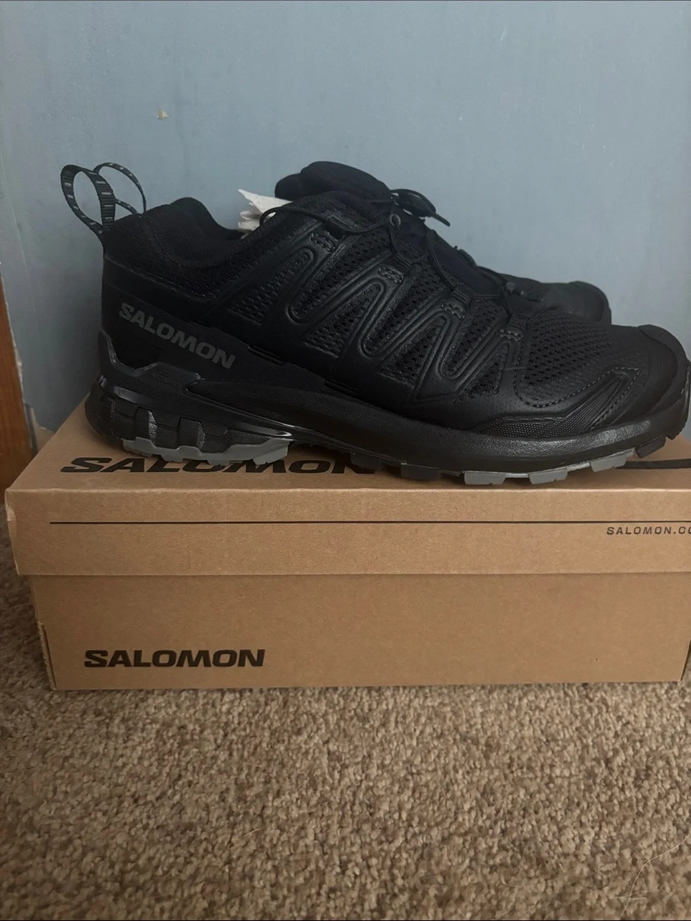 Salomon Men's XA pro 3D V9 wide size 8 black new with box